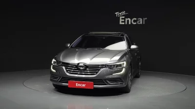 Renault SM6
