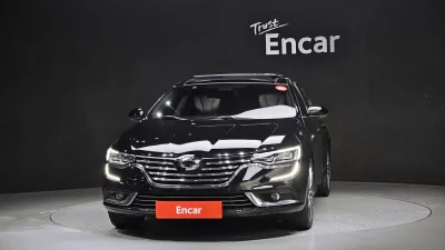Renault SM6