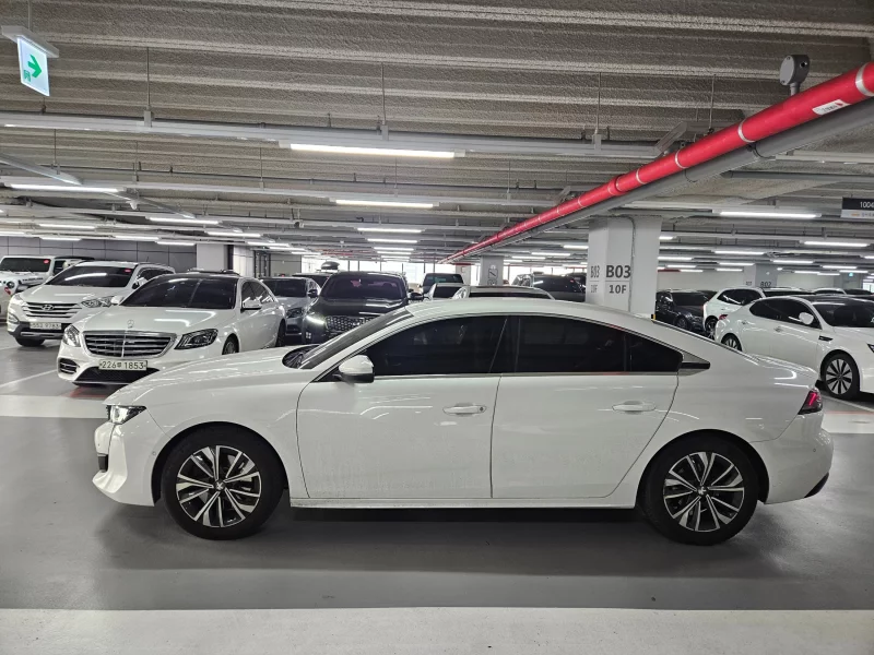 Peugeot 508