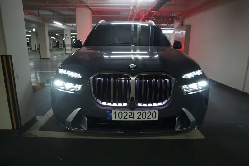 BMW X7