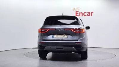 Renault QM6