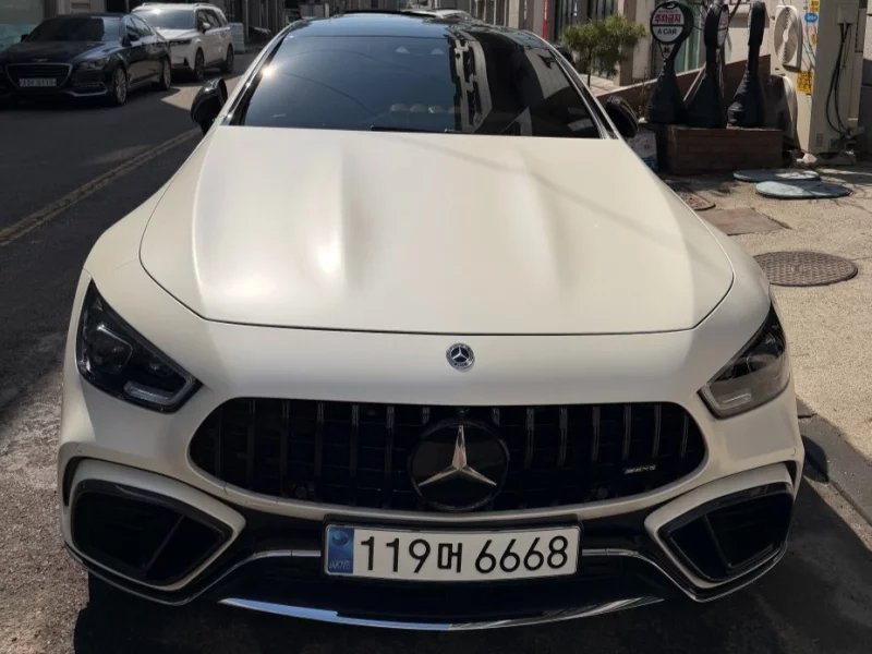 Mercedes-Benz AMG GT