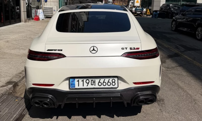 Mercedes-Benz AMG GT