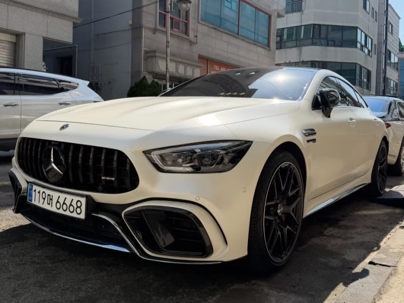 Mercedes-Benz AMG GT