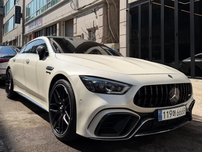 Mercedes-Benz AMG GT