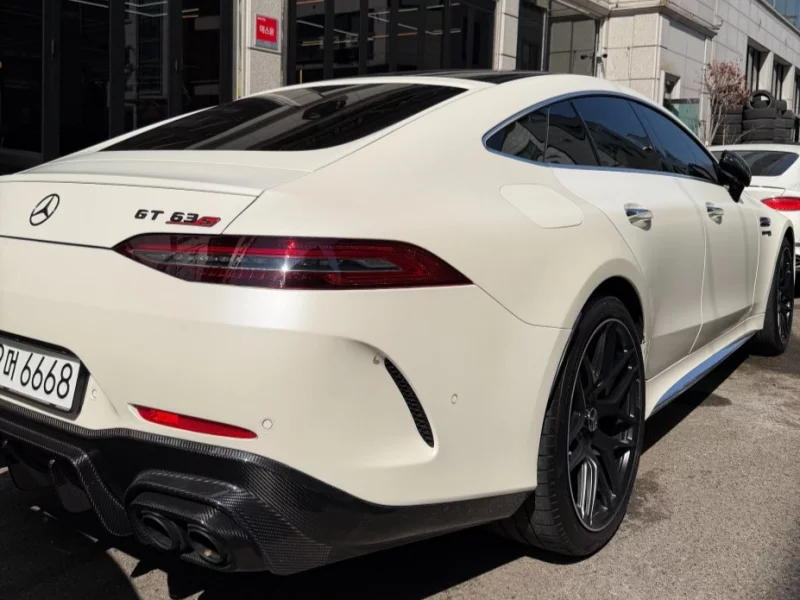 Mercedes-Benz AMG GT