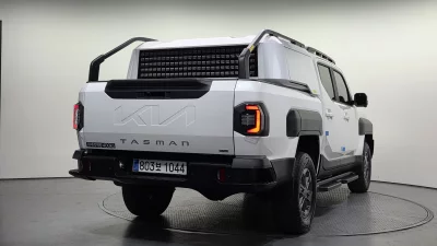 Kia Tasman