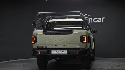Kia Tasman