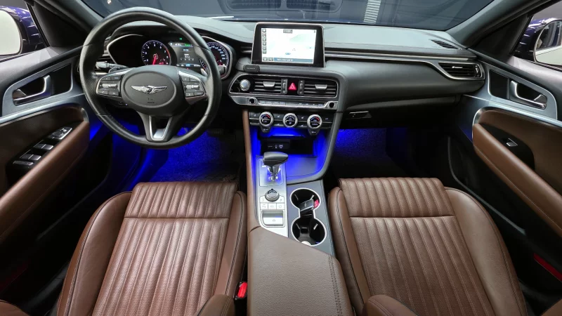 Genesis G70