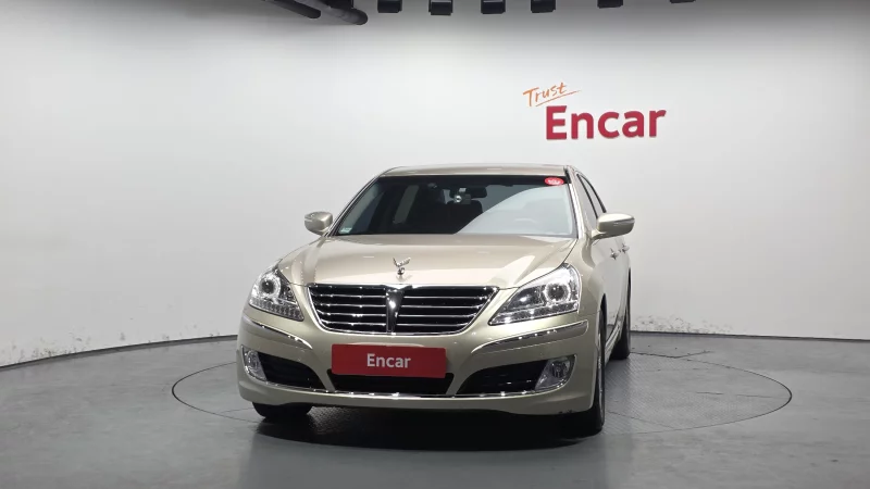 Hyundai Equus