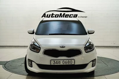 Kia Carens