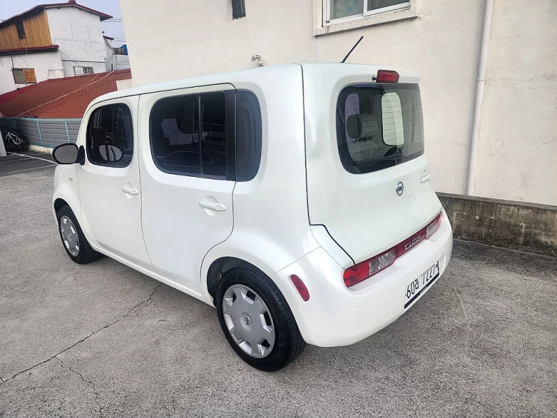 Nissan CUBE