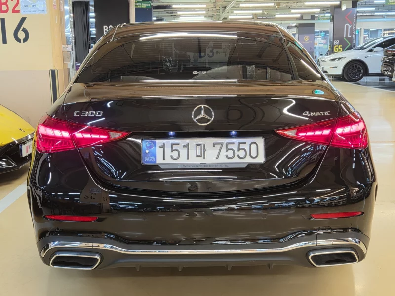Mercedes-Benz C-Class