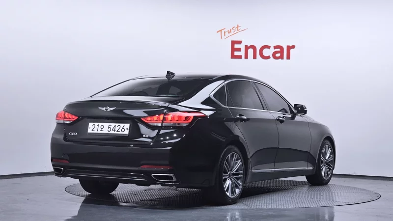 Genesis G80