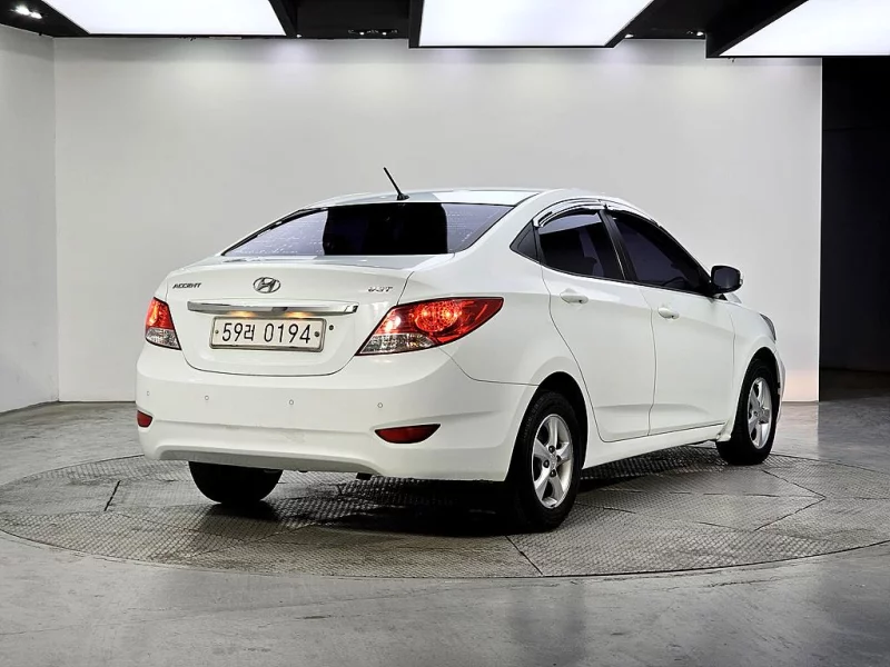Hyundai Accent