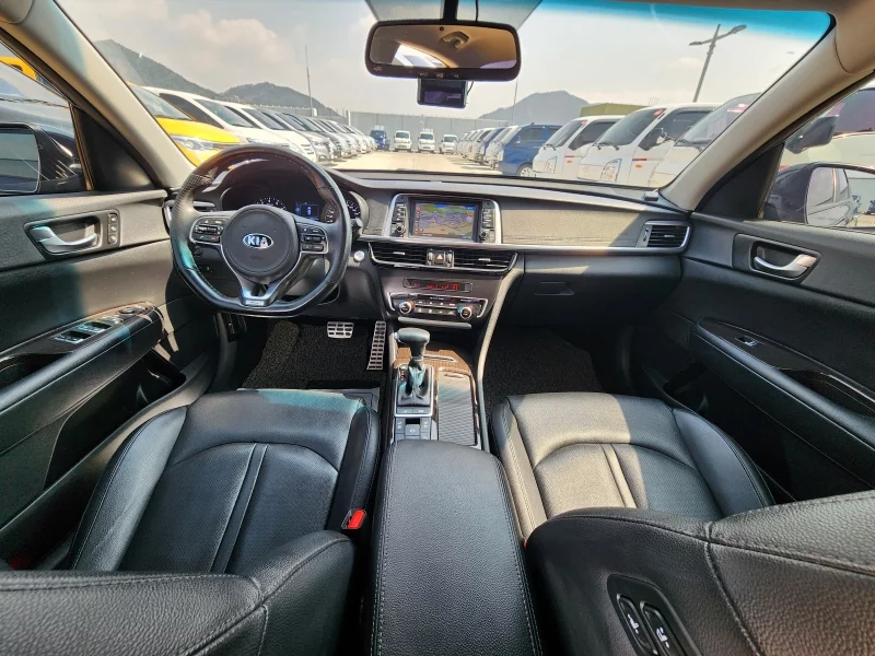Kia K5