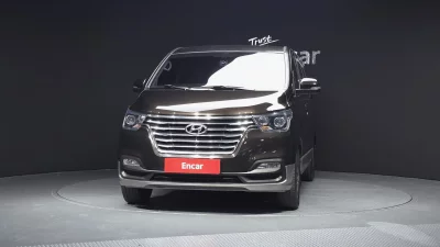 Hyundai Grand Starex