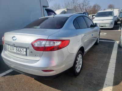 Renault SM3
