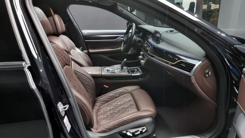 BMW 7-Series