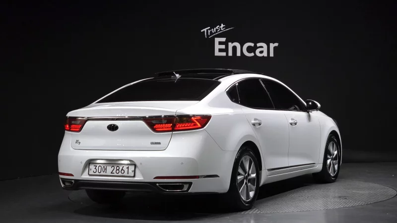 Kia K7