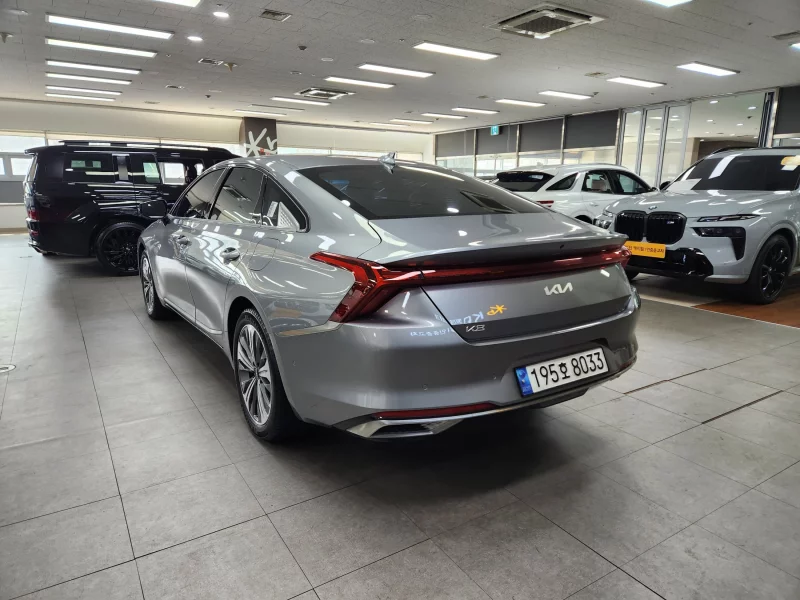 Kia K8