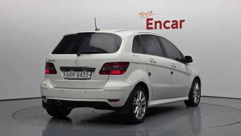 Mercedes-Benz B-Class