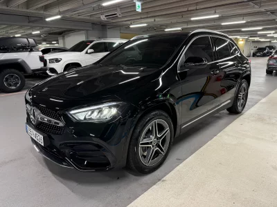 Mercedes-Benz GLA-Class