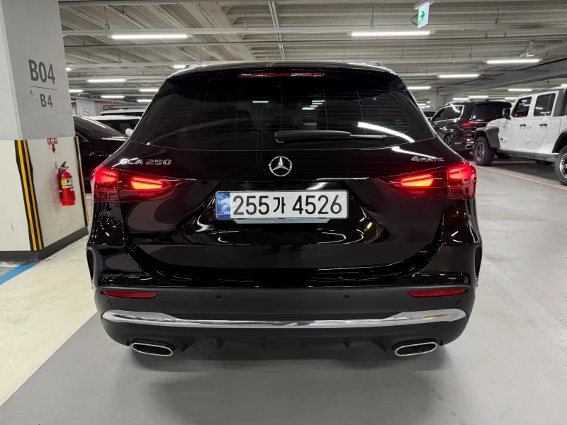 Mercedes-Benz GLA-Class