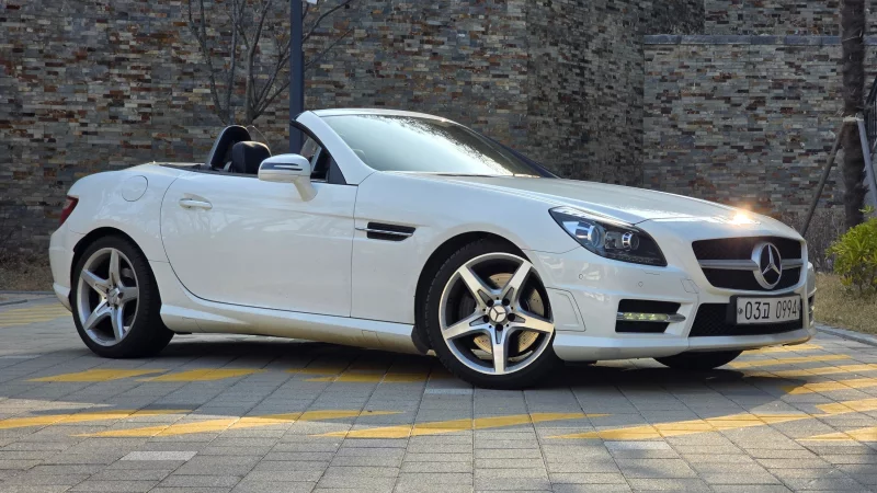 Mercedes-Benz SLK-Class