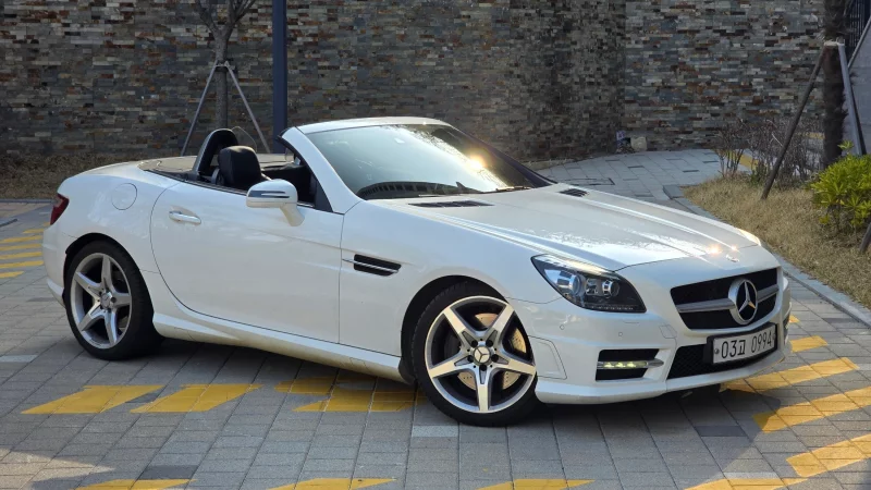 Mercedes-Benz SLK-Class