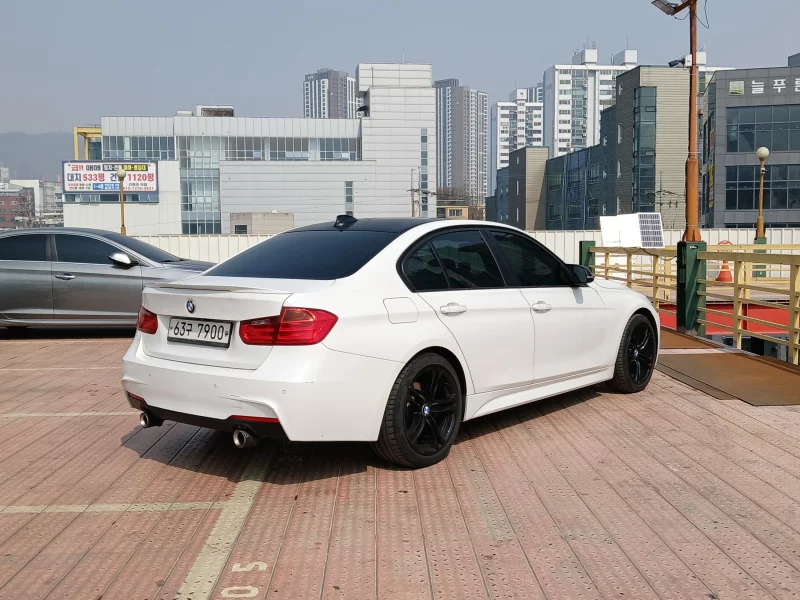 BMW 3-Series
