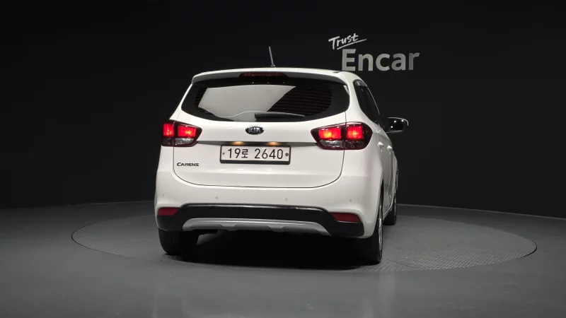 Kia Carens