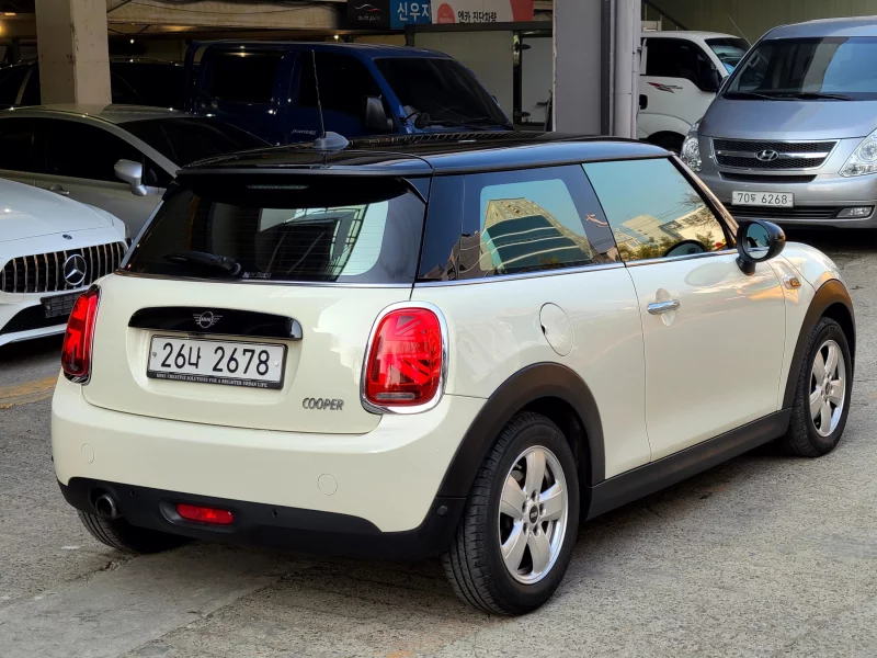 MINI Cooper