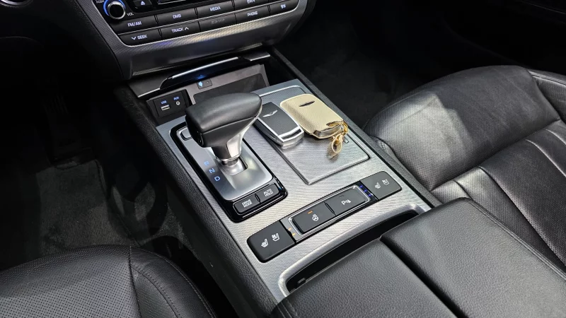 Genesis G80