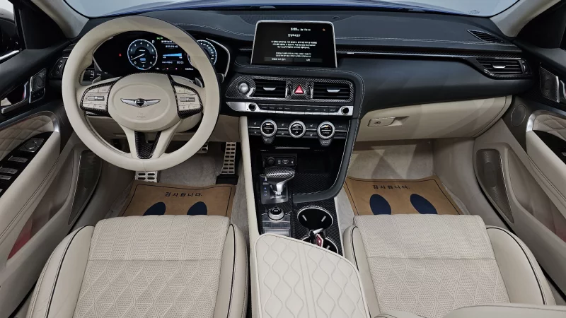 Genesis G70