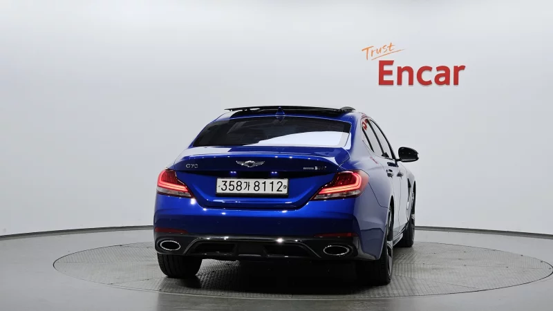 Genesis G70