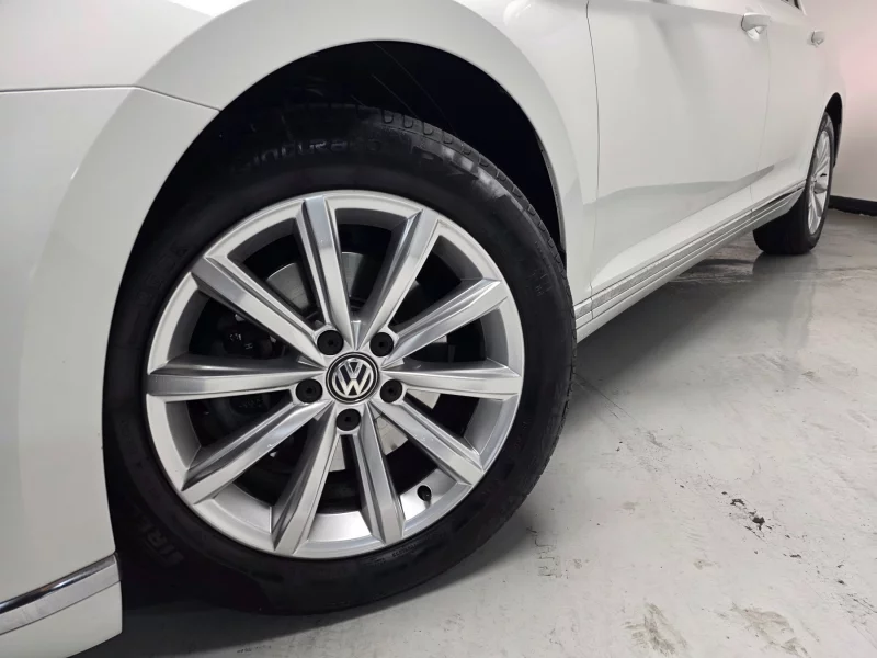 Volkswagen Passat GT