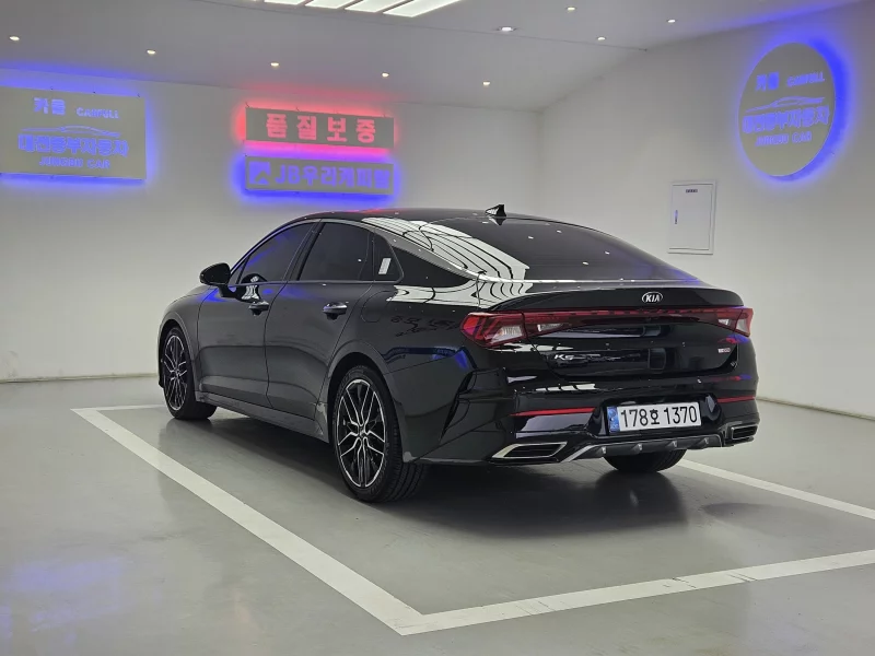 Kia K5