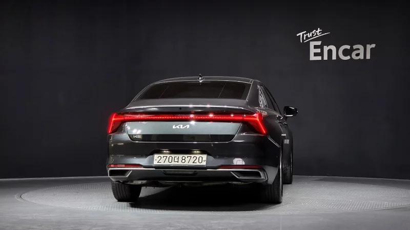 Kia K8