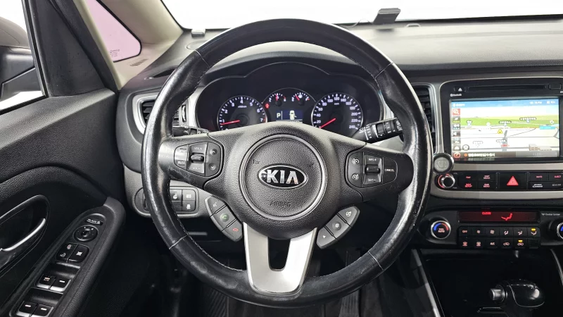 Kia Carens