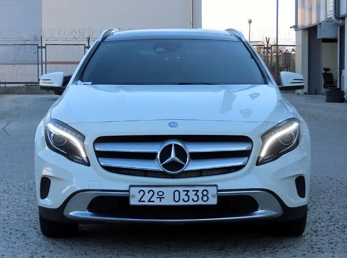 Mercedes-Benz GLA-Class