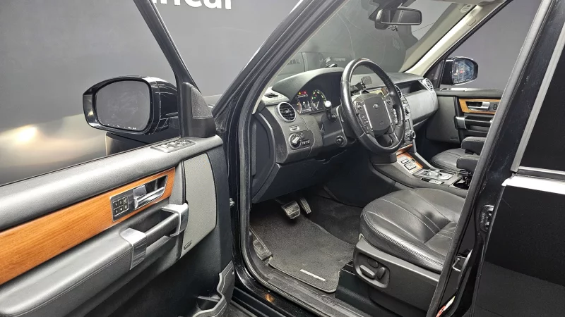 Land Rover DISCOVERY