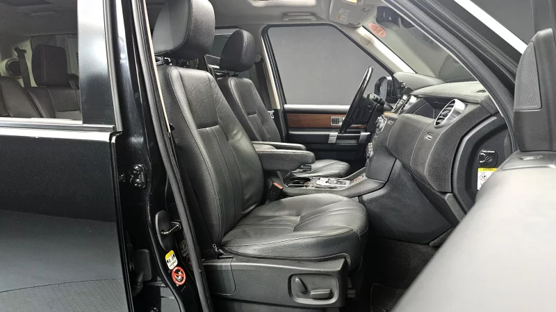 Land Rover DISCOVERY