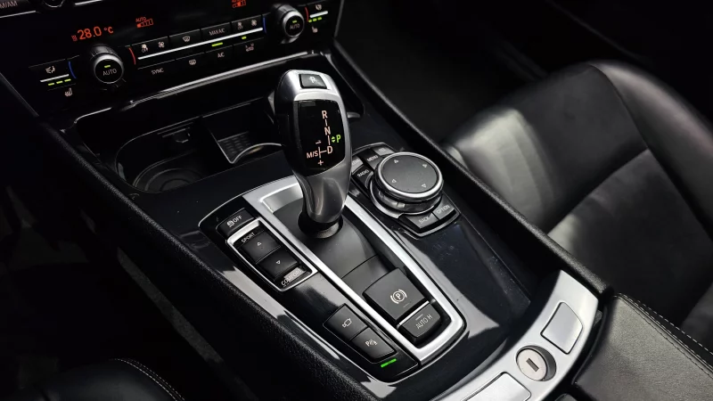 BMW 5-Series Gran Turismo