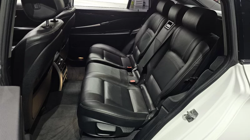 BMW 5-Series Gran Turismo