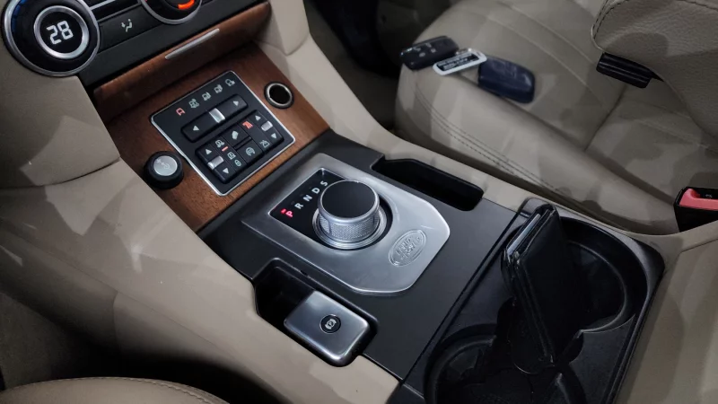 Land Rover DISCOVERY