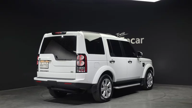 Land Rover DISCOVERY