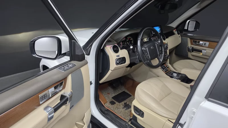 Land Rover DISCOVERY