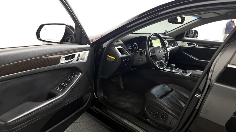 Genesis G80