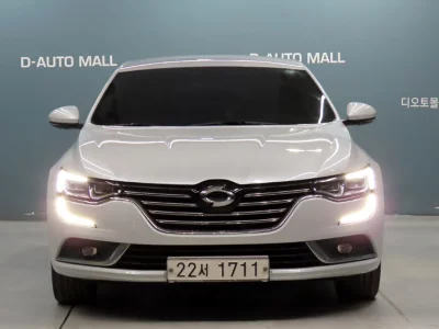 Renault SM6